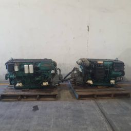 
										PAREJA MOTOR VOLVO PENTA 370HP full									