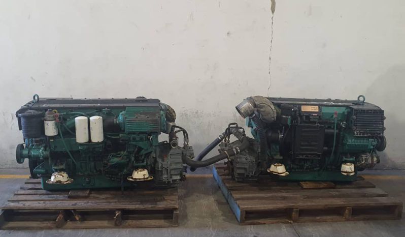 
								PAREJA MOTOR VOLVO PENTA 370HP full									