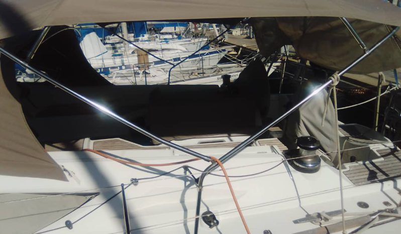 VELERO JEANNEAU 53 full