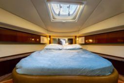 
										SEA RAY SEDAN BRIDGE 45 full									