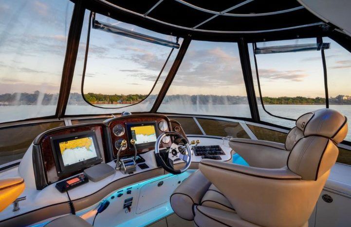 
								SEA RAY SEDAN BRIDGE 45 full									