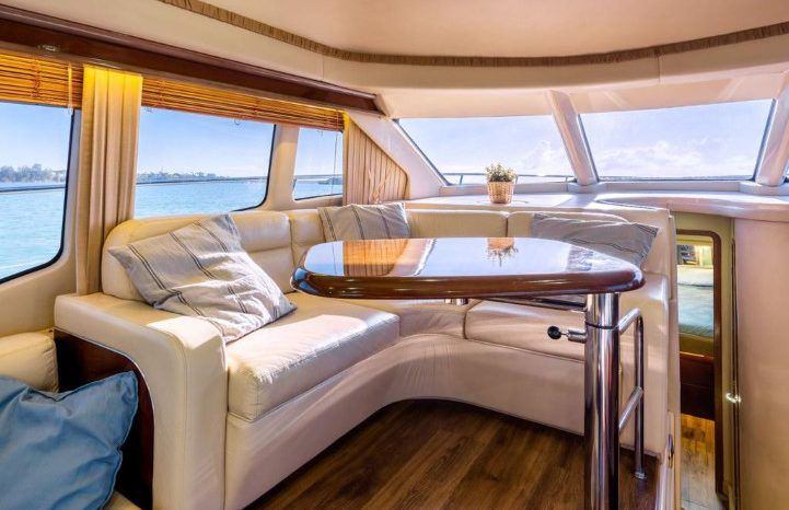 
								SEA RAY SEDAN BRIDGE 45 full									