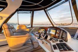 
										SEA RAY SEDAN BRIDGE 45 full									