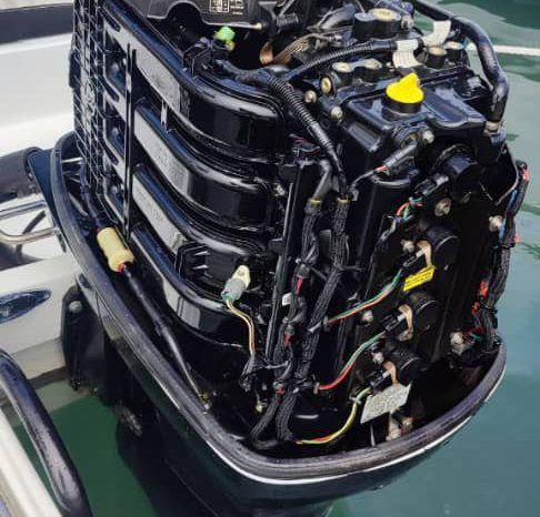 
								RUBHER MARINE 22 full									