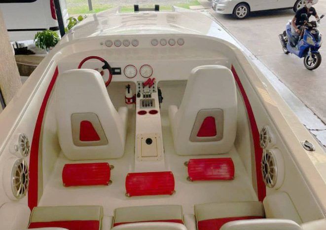 
								CATAMARAN MOTIONS MARINE 30 SS full									