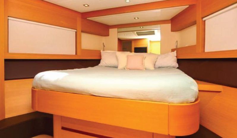 PERSHING 64 full
