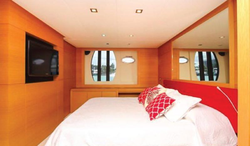 PERSHING 64 full