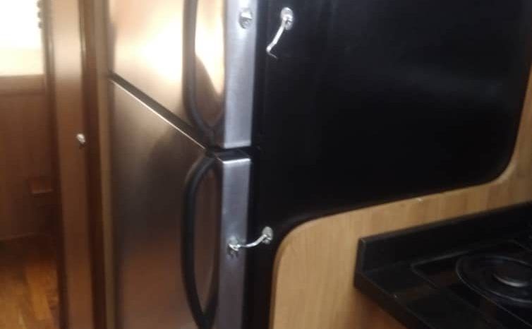 
								BERTRAM SEDAN CONVERTIBLE 42 full									