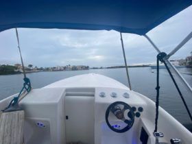 COMMANDER 24