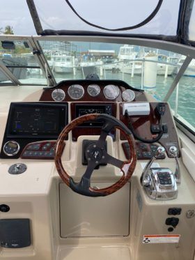 SEA RAY SUNDANCER 33