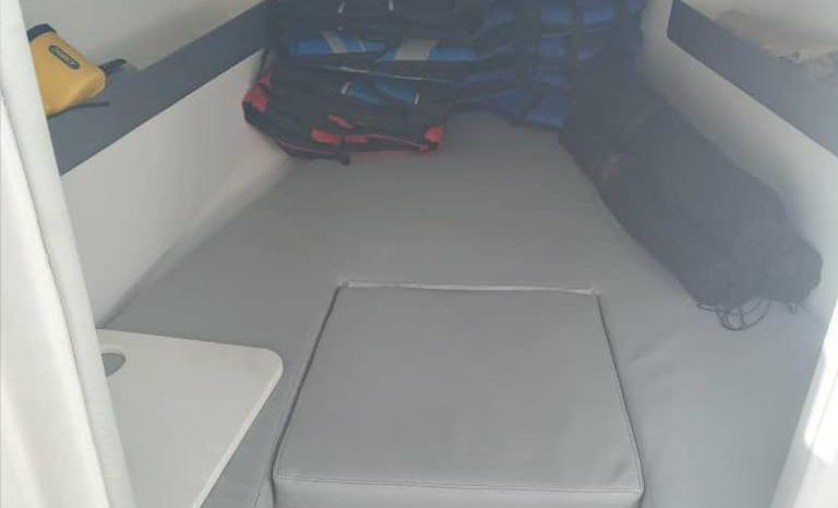 
								EXTREME MARINE CUDDY 30 full									