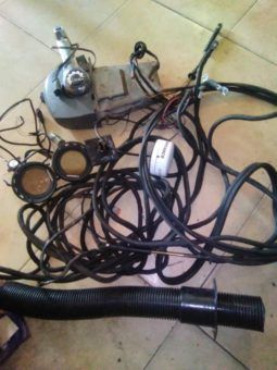 
										MOTOR EVINRUDE ETEC 130HP full									