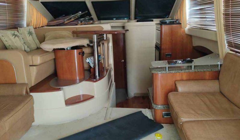 
								SEA RAY SEDAN BRIDGE 44 full									
