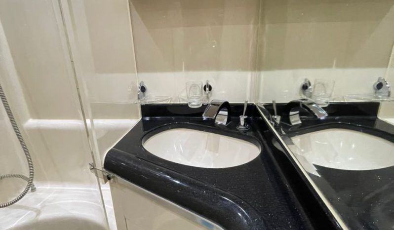 
								BLUE ARROW EXPRESS 47 full									