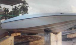 
										COMMANDER 21.5 full									