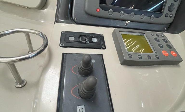 
								SEA RAY SUNDANCER 44 full									