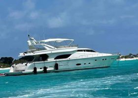 FERRETTI 81