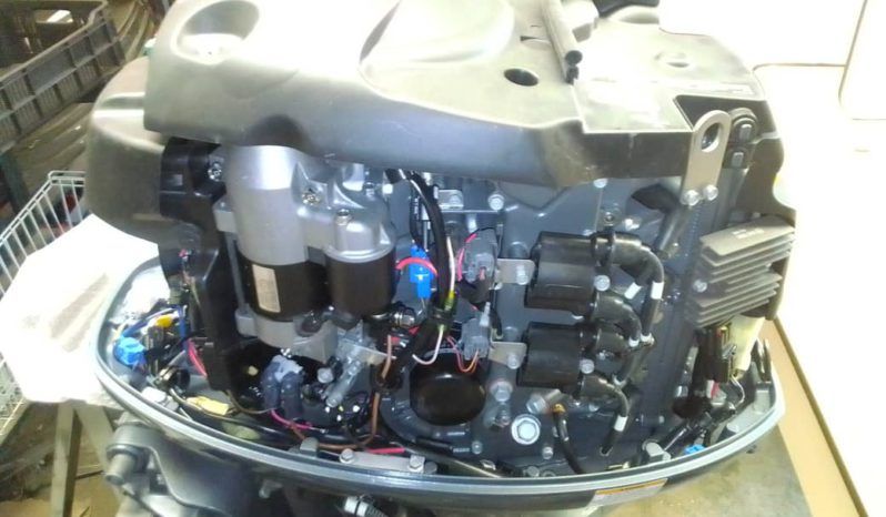 MOTOR YAMAHA 70HP full