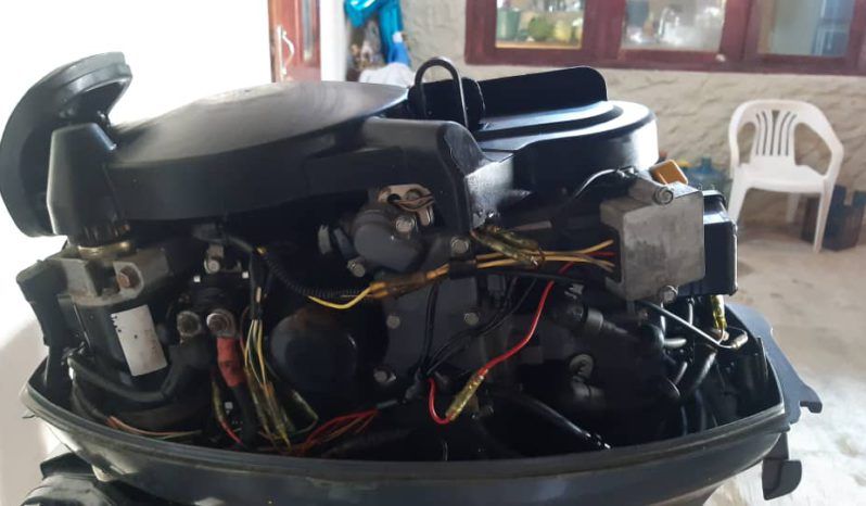 MOTOR YAMAHA FOUR STROKE 25HP full