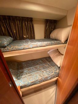
										AZIMUT 50 full									