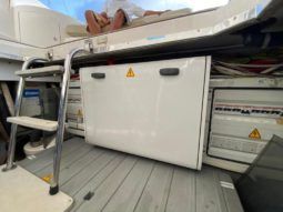 
										AZIMUT 50 full									