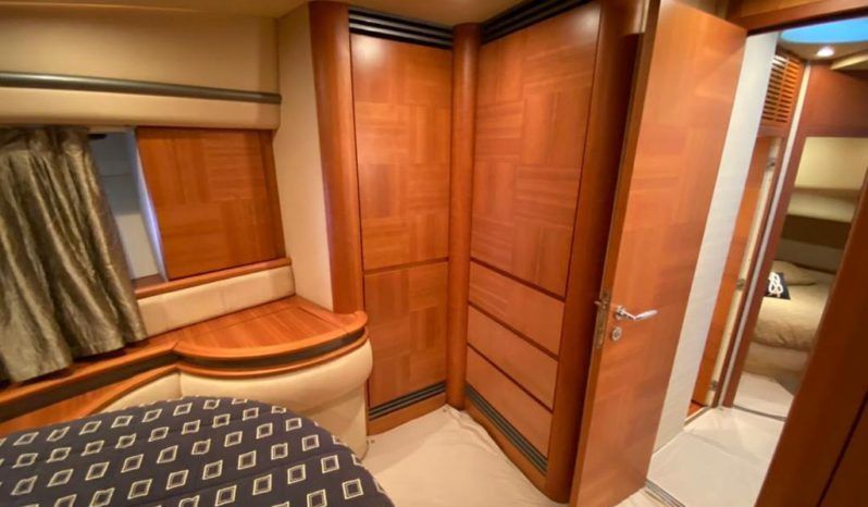 
								AZIMUT 50 full									
