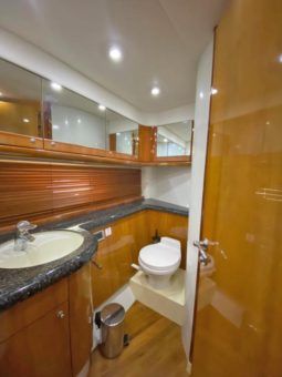 
										SUNSEEKER PREDATOR 75 full									