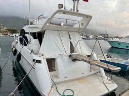 AZIMUT 52 full
