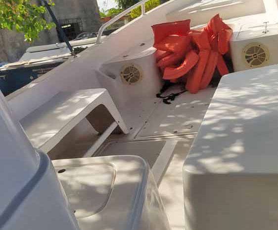 
								RUBHER MARINE AVENTURA 24 full									