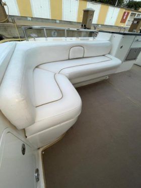 SEA RAY SEDAN BRIDGE 52