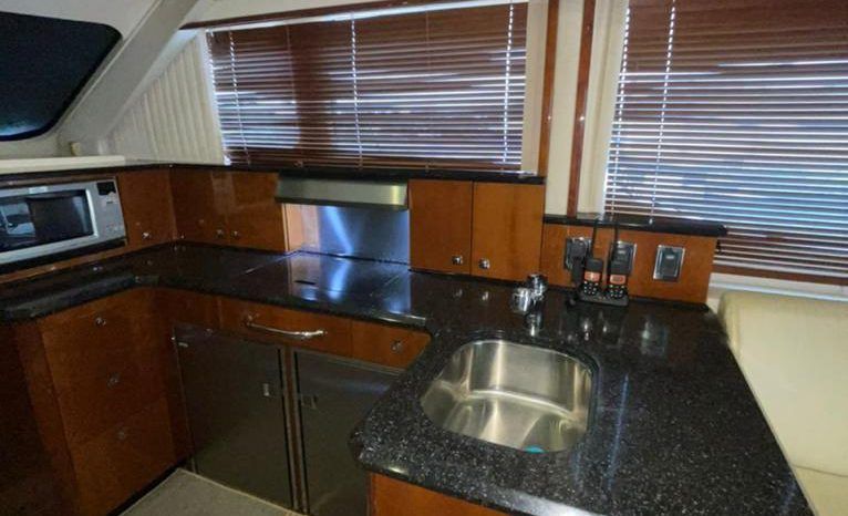 
								SEA RAY SEDAN BRIDGE 52 full									