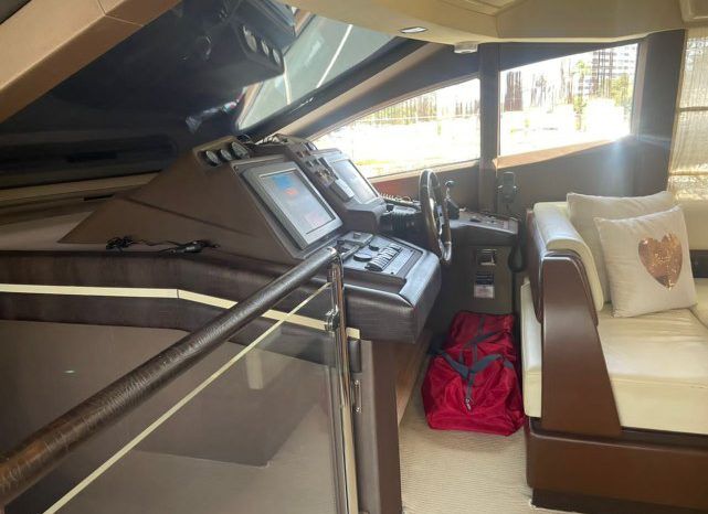 
								AZIMUT 64 full									