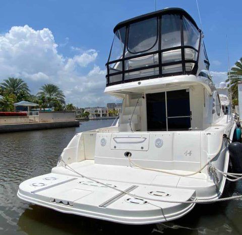 
								SEA RAY SEDAN BRIDGE 44 full									