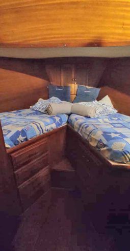 
										GULFSTAR TRAWLER 43 full									