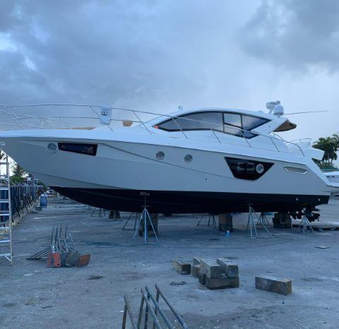 
								CRANCHI HT 44 full									