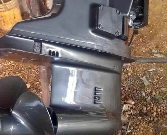 MOTOR EVINRUDE V6 200HP full