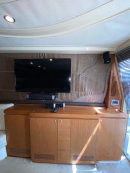 
										FERRETTI 47 full									