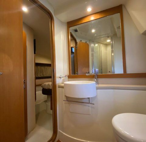 
								FERRETTI 47 full									