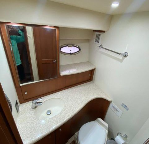 
								SILVERTON CONVERTIBLE 42 full									