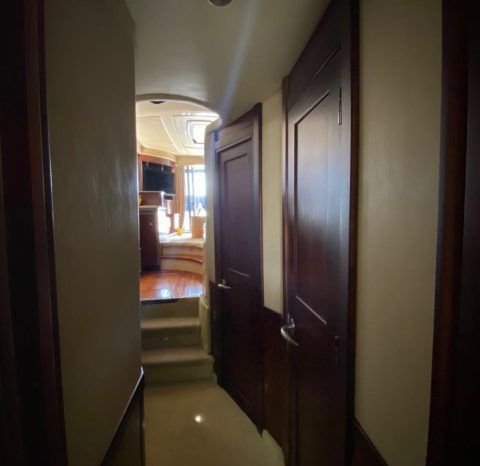 
								SEA RAY FLYBRIDGE 50 full									