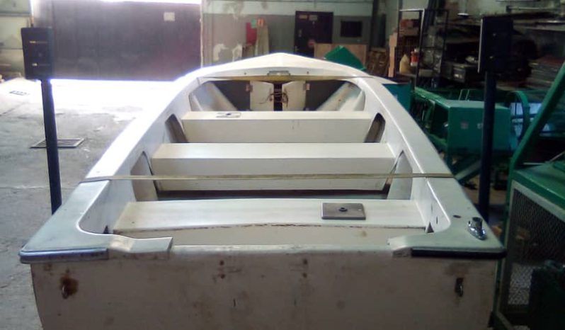 
								BOTE JAIBA FIBRA DE VIDRIO 18 full									