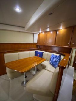 
										SILVERTON 42 full									