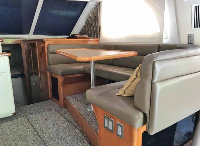 
								CARVER VOYAGER 37 full									