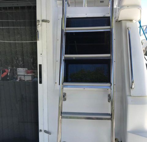 
								CARVER VOYAGER 37 full									
