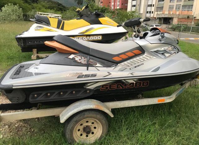 
								MOTOS SEA DOO MOROCHAS S/T Y SEA DOO CON TURBO full									