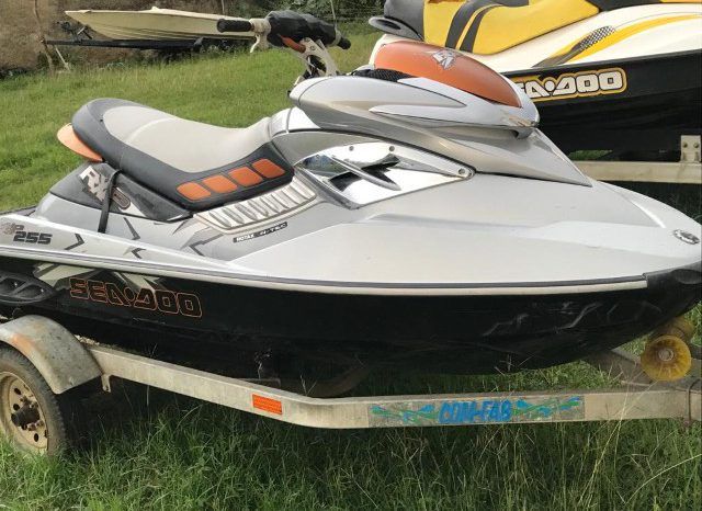 
								MOTOS SEA DOO MOROCHAS S/T Y SEA DOO CON TURBO full									