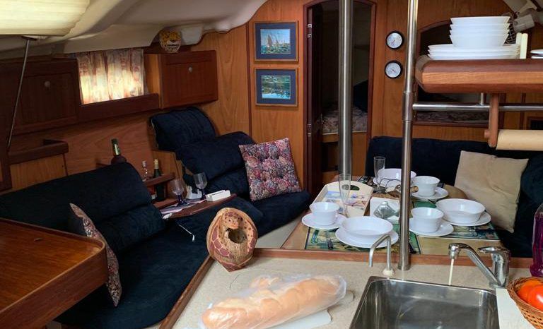 
								VELERO HUNTER 38 full									