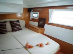 
										CATAMARAN LAGOON 50 full									