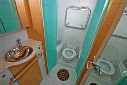 
										CATAMARAN LAGOON 50 full									
