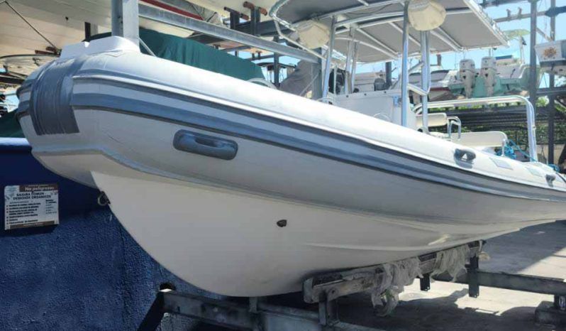 
								DINGHY CARIBE 24 full									